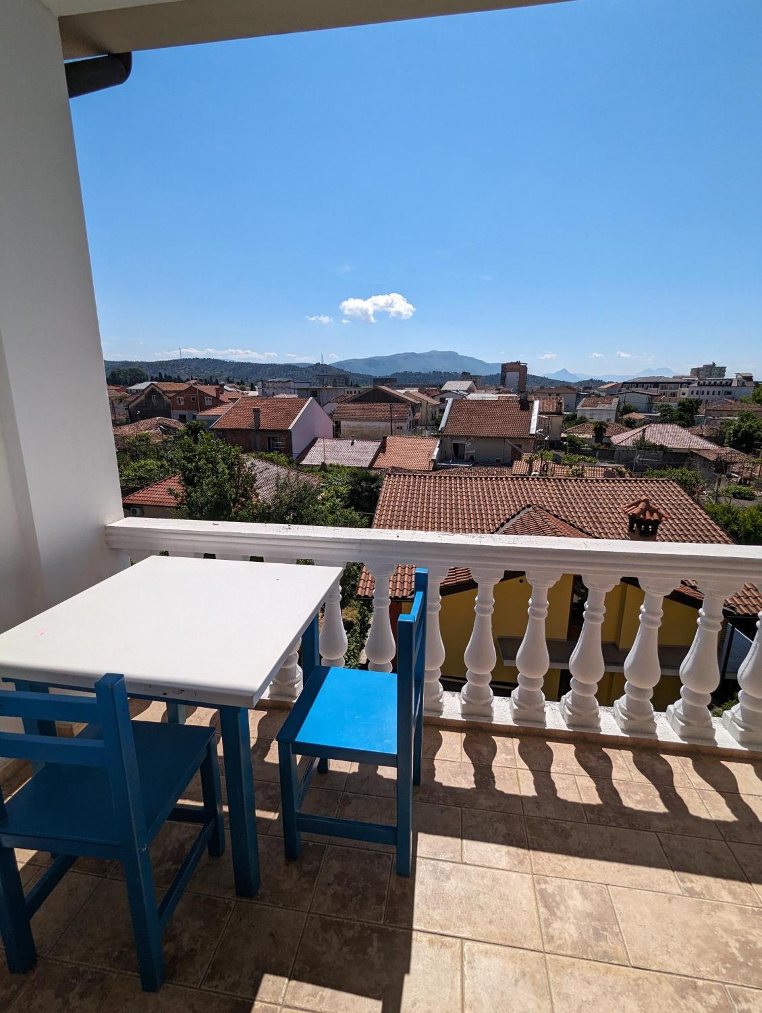 Tias Hostel Shkodër Exteriér fotografie