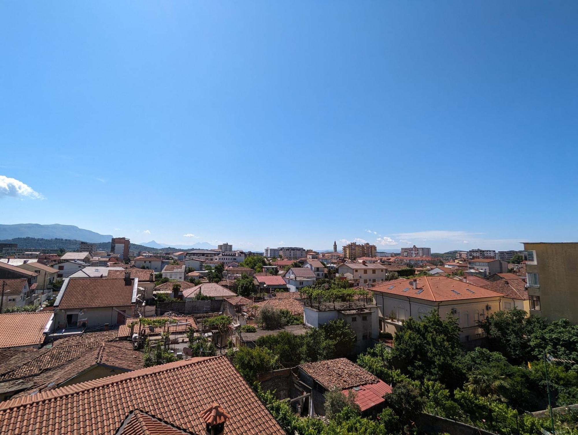 Tias Hostel Shkodër Exteriér fotografie