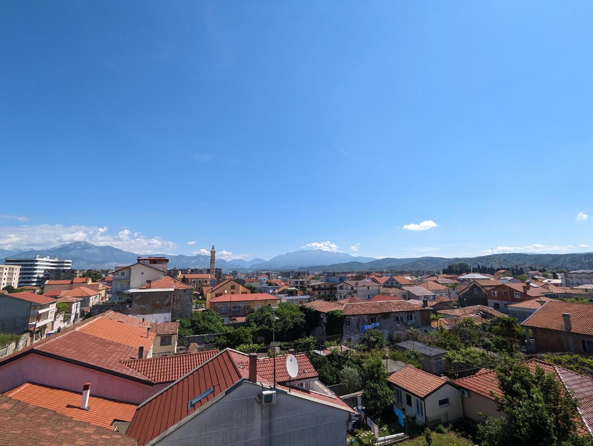 Tias Hostel Shkodër Exteriér fotografie