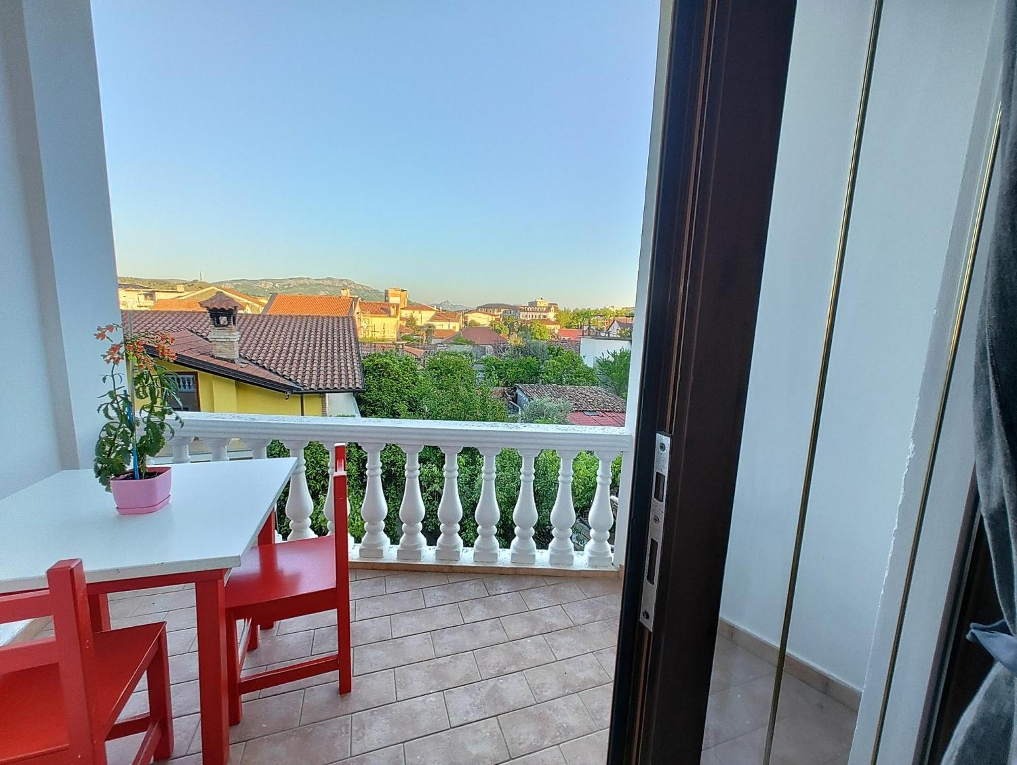 Tias Hostel Shkodër Exteriér fotografie